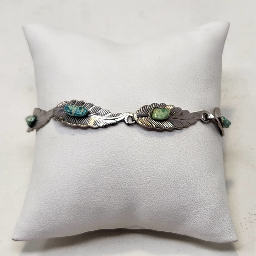 Silver Tone Leaf Panel Blue Stone Vintage Bracelet Southwestern Unisex Jewelry